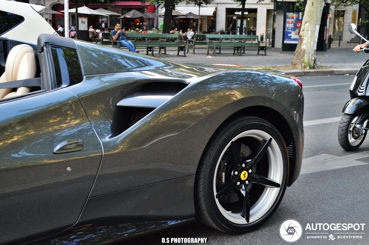 Ferrari 488 Spider