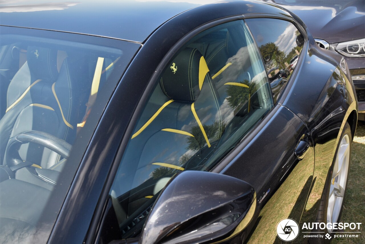 Ferrari GTC4Lusso T