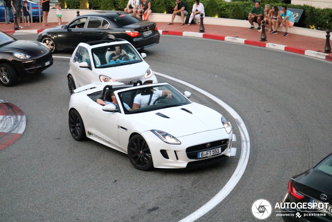 Jaguar F-TYPE R Convertible