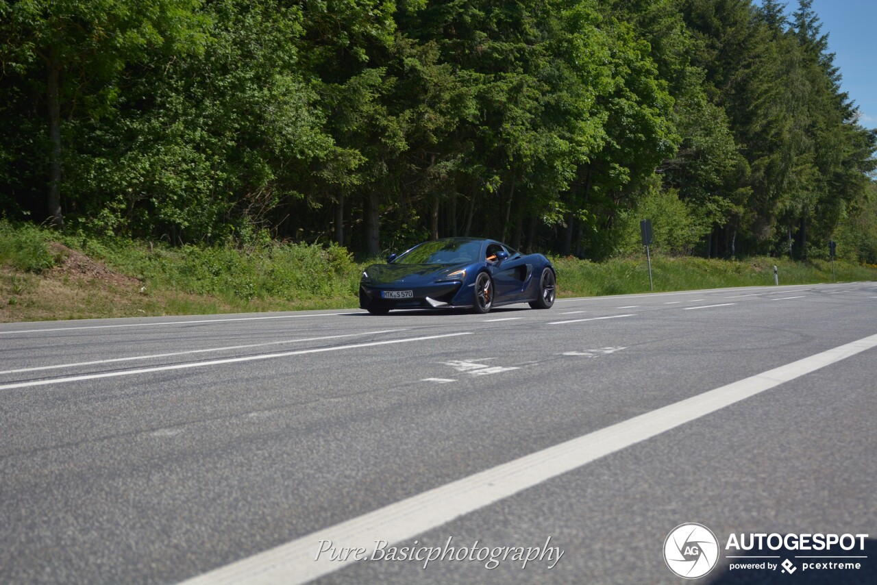 McLaren 570S