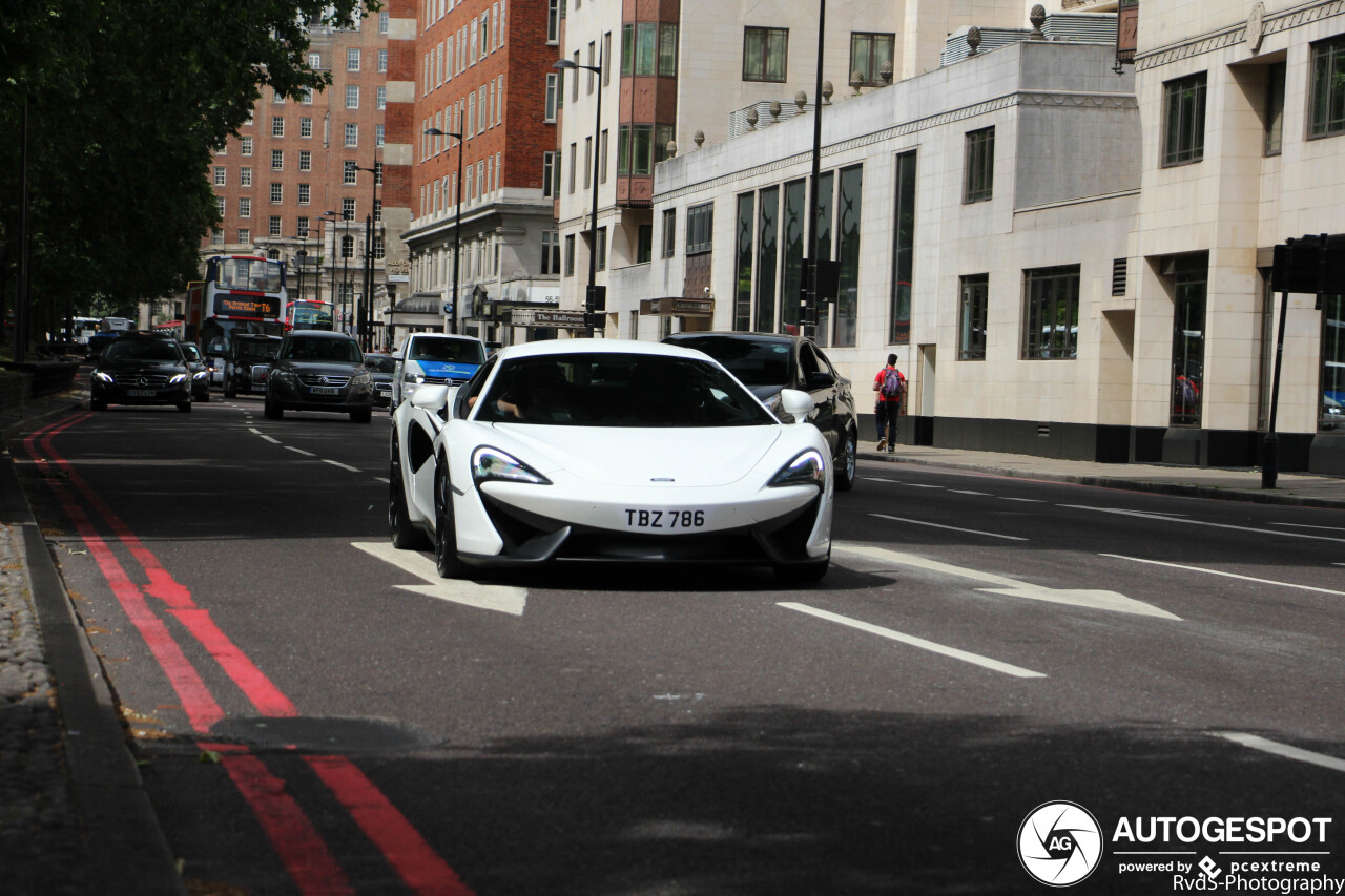 McLaren 570S