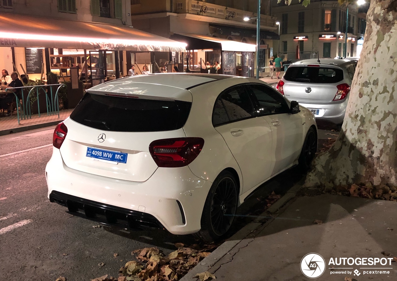 Mercedes-AMG A 45 W176 2015