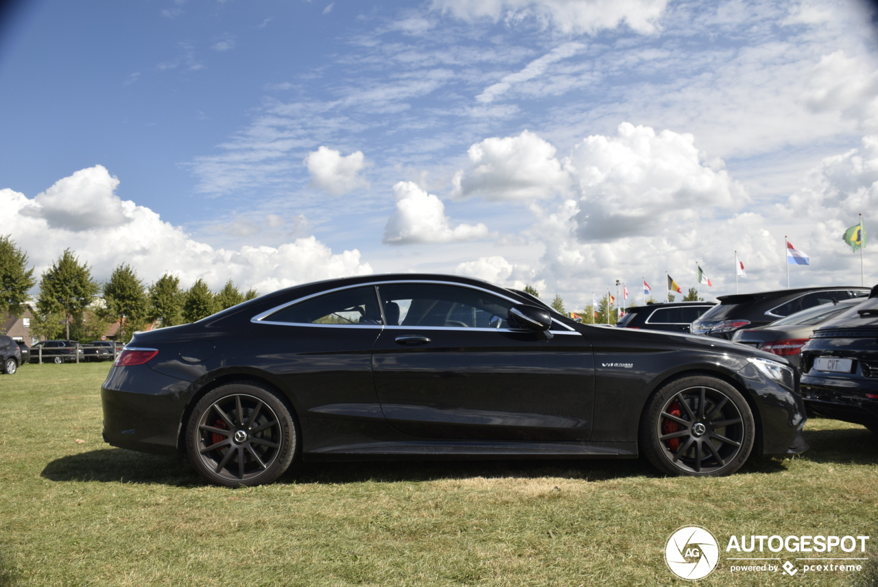 Mercedes-AMG S 63 Coupé C217