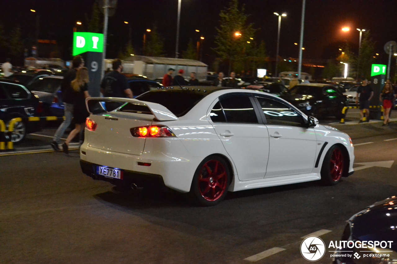 Mitsubishi Lancer Evolution X