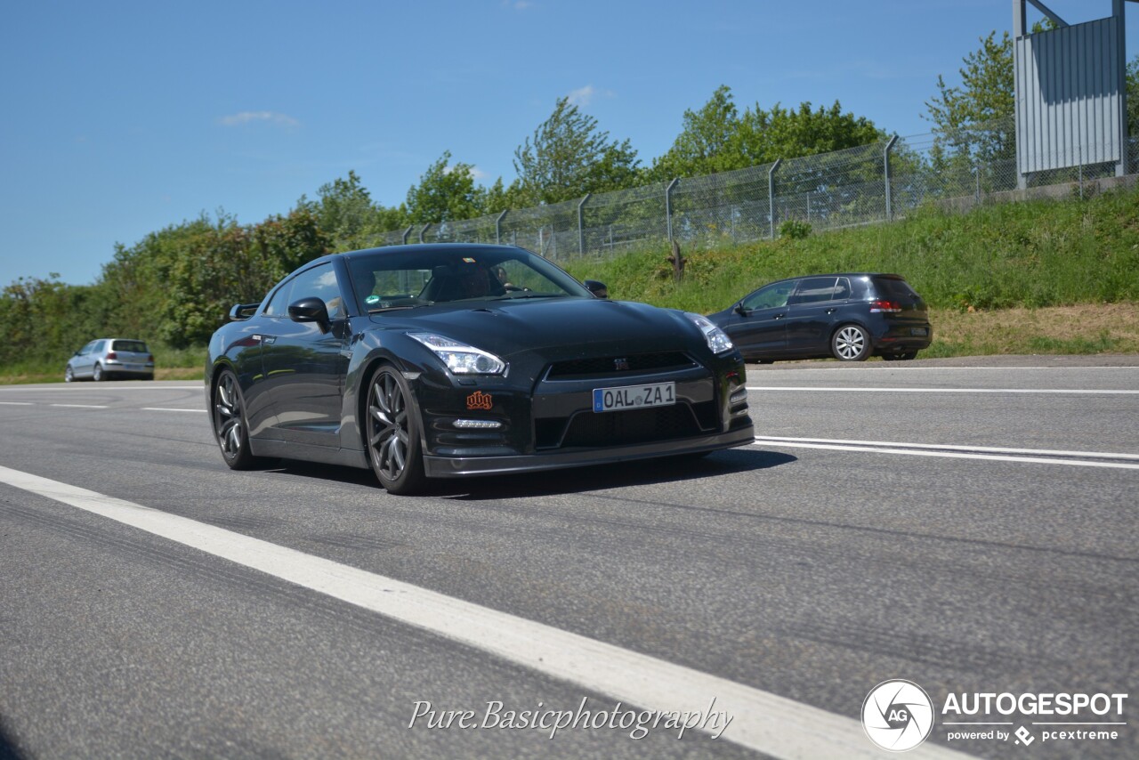 Nissan GT-R 2014