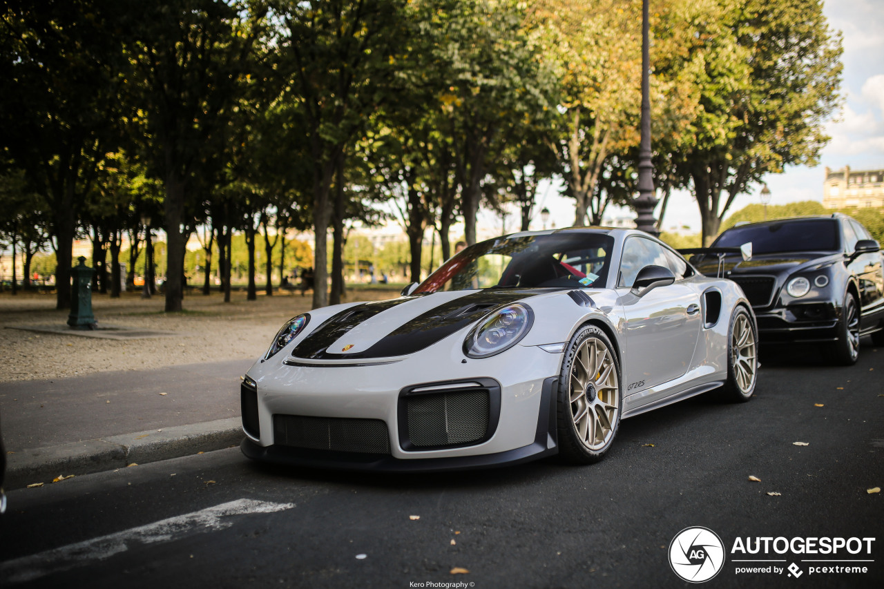 Porsche 991 GT2 RS Weissach Package