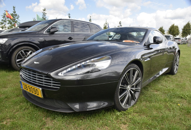 Aston Martin DB9 2013