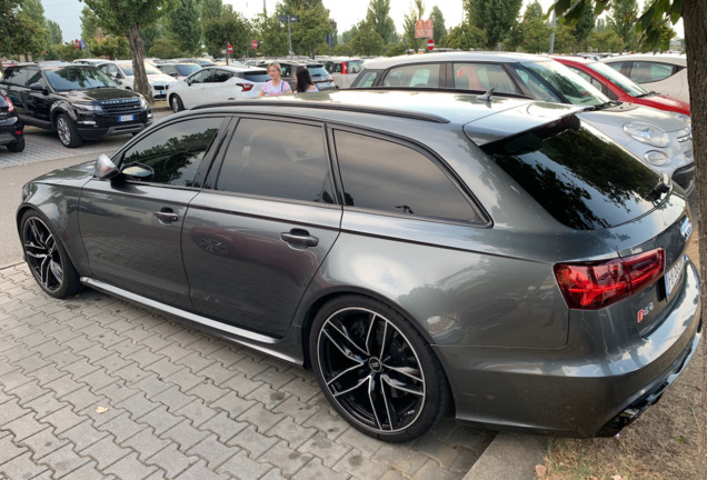 Audi RS6 Avant C7 2015