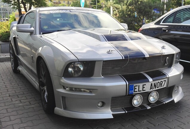 Ford Mustang GT 500C Cervini