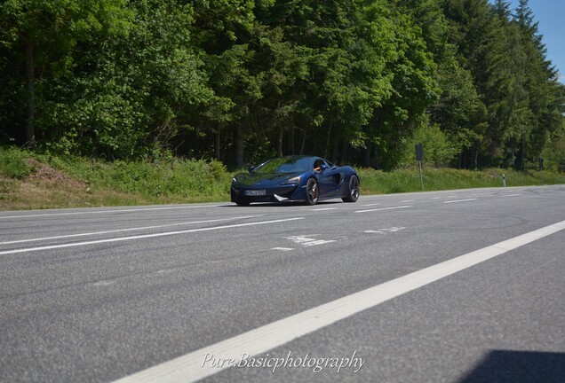 McLaren 570S