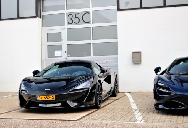 McLaren 570S