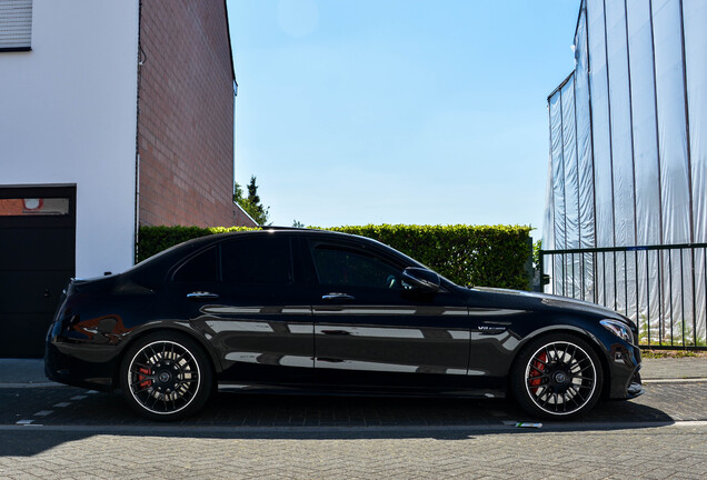 Mercedes-AMG C 63 S W205