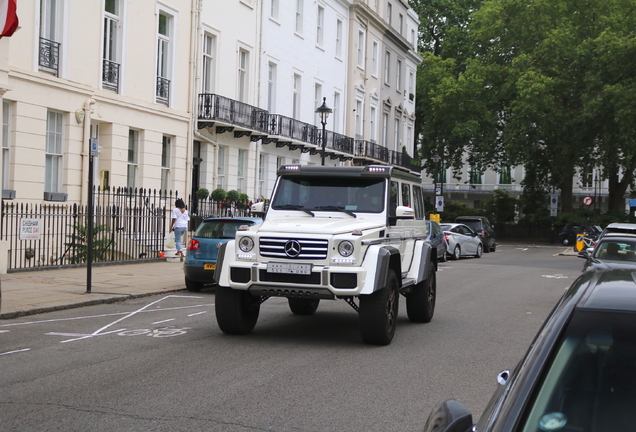 Mercedes-Benz G 500 4X4²