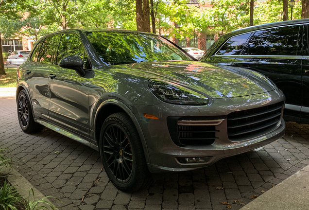 Porsche 958 Cayenne GTS MkII