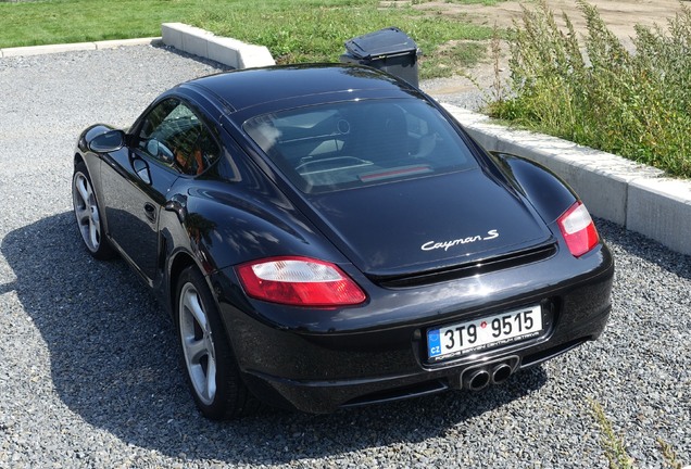 Porsche 987 Cayman S