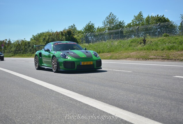 Porsche 991 GT2 RS Weissach Package