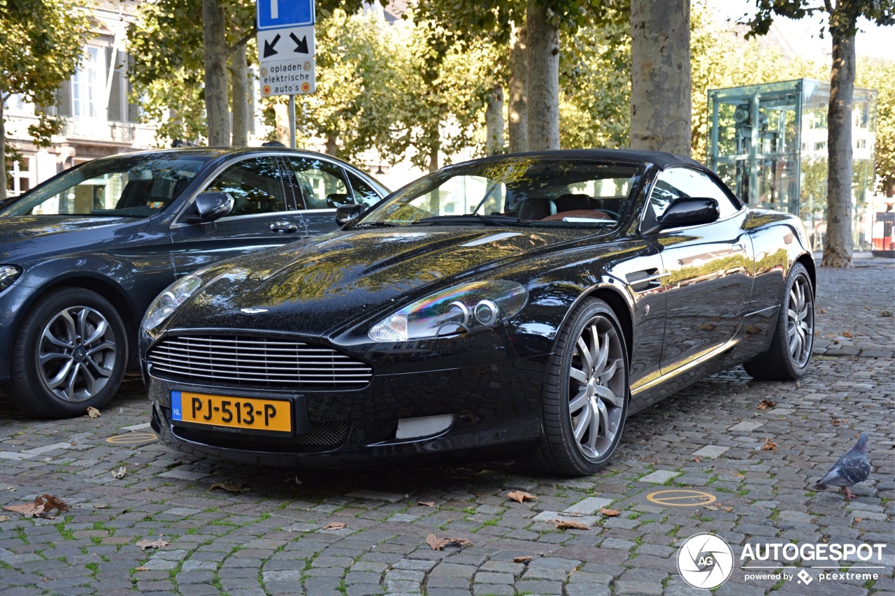 Aston Martin DB9 Volante