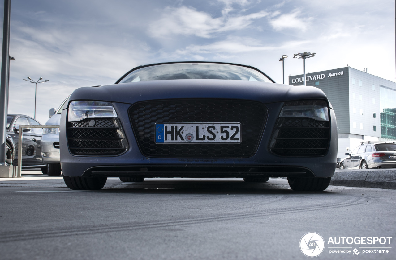 Audi R8 V10 Spyder 2013