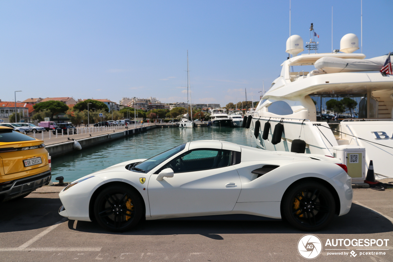 Ferrari 488 Spider