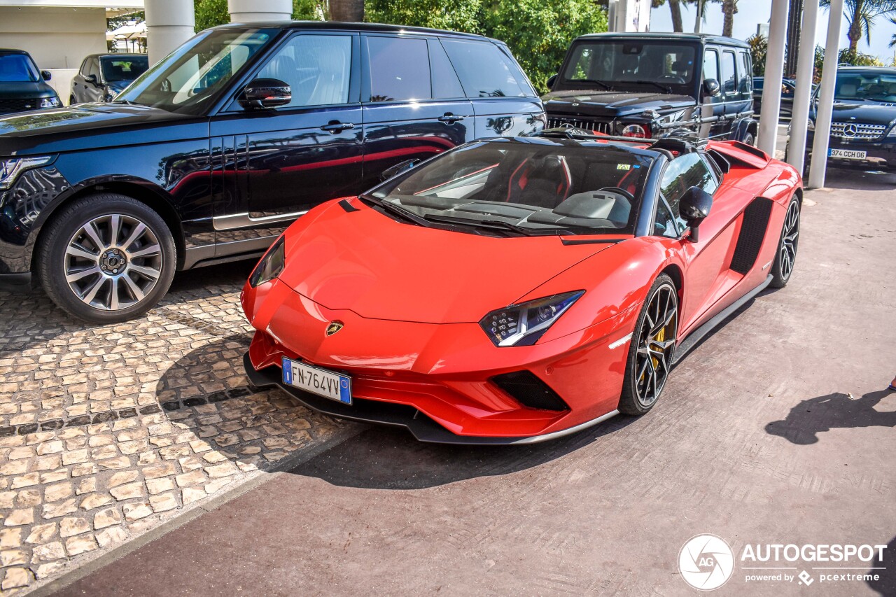 Lamborghini Aventador S LP740-4 Roadster