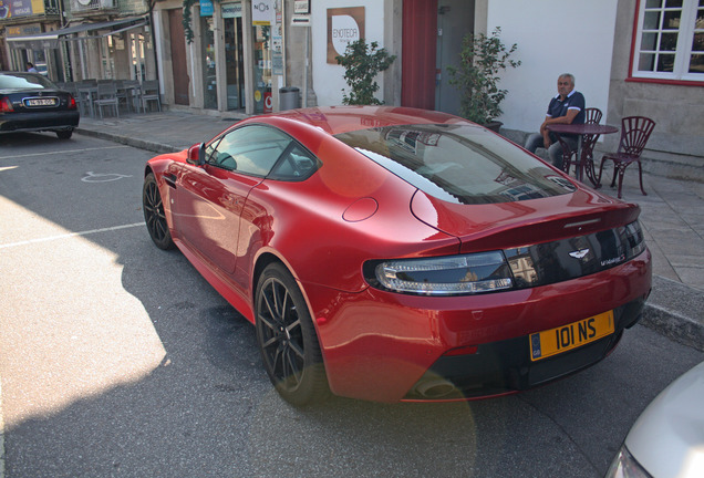 Aston Martin V12 Vantage S