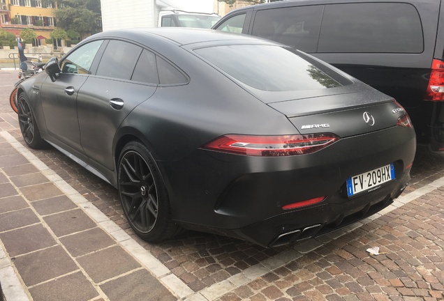 Mercedes-AMG GT 63 S X290