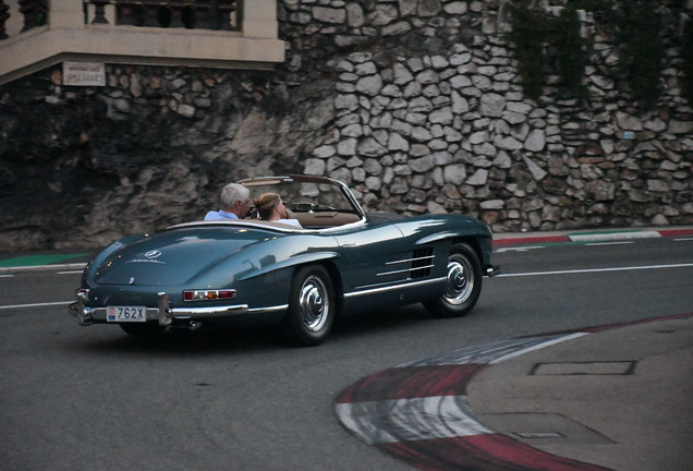 Mercedes-Benz 300SL Roadster