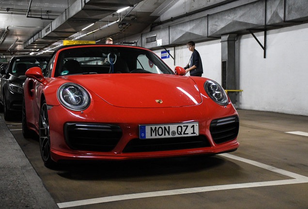 Porsche 991 Turbo S Cabriolet MkII