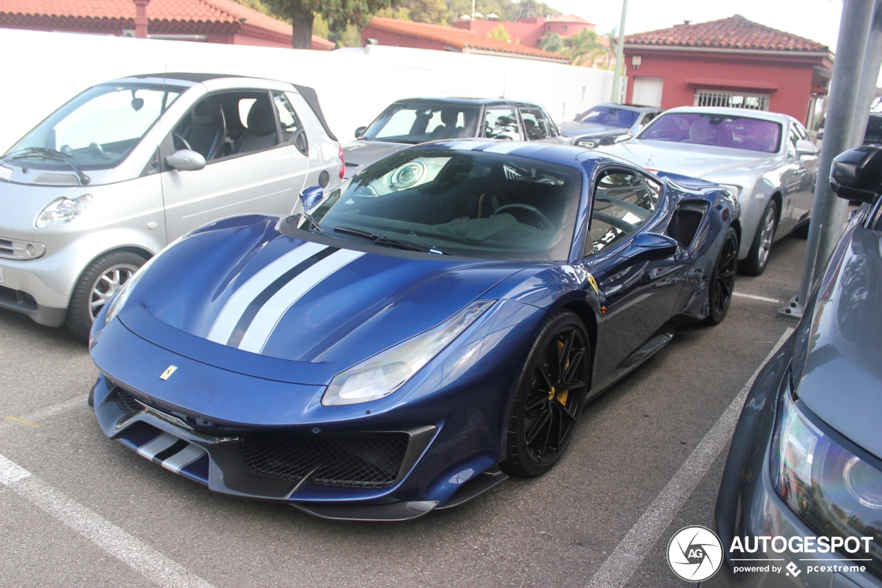 Ferrari 488 Pista