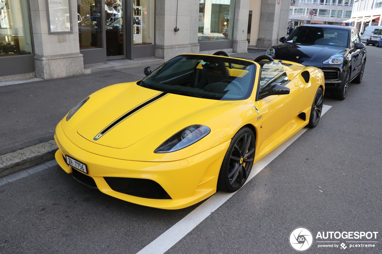 Ferrari Scuderia Spider 16M