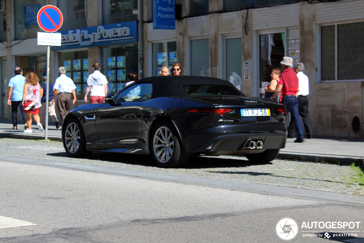 Jaguar F-TYPE S Convertible