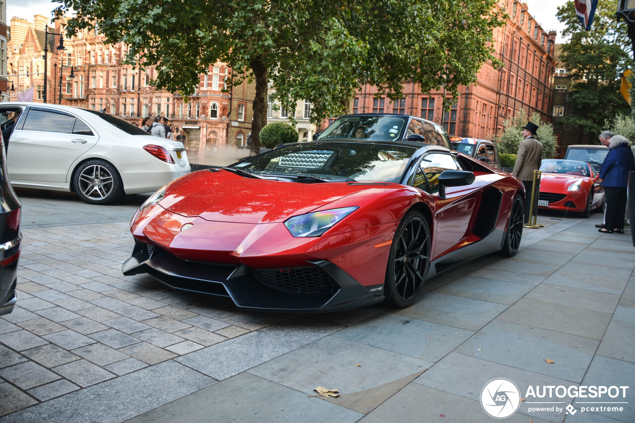 Lamborghini Aventador LP720-4 Roadster 50° Anniversario