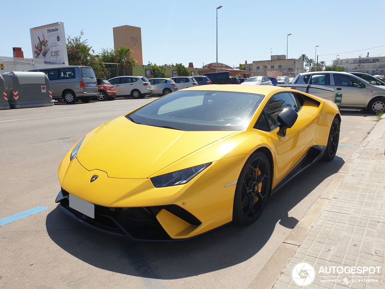 Lamborghini Huracán LP640-4 Performante