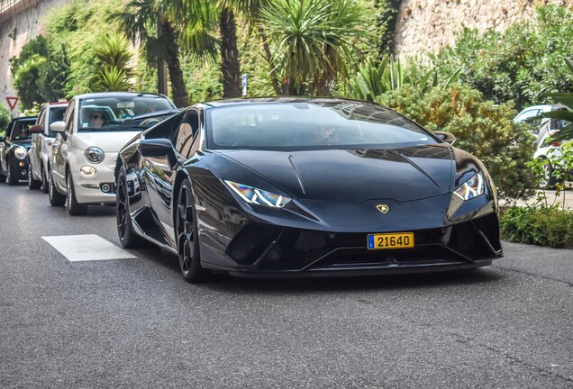 Lamborghini Huracán LP640-4 Performante