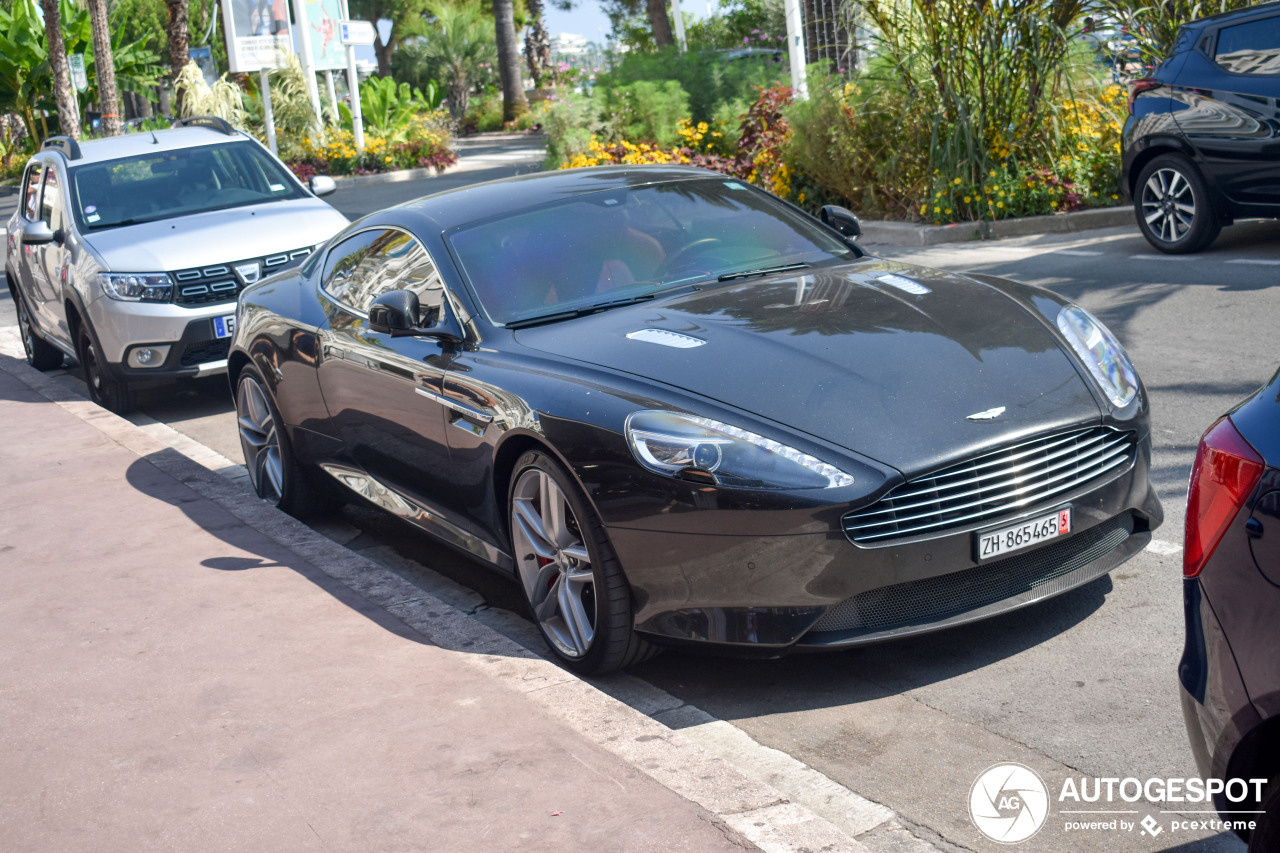 Aston Martin DB9 2013