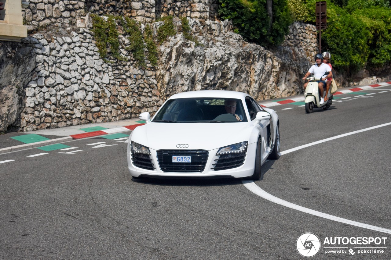 Audi R8