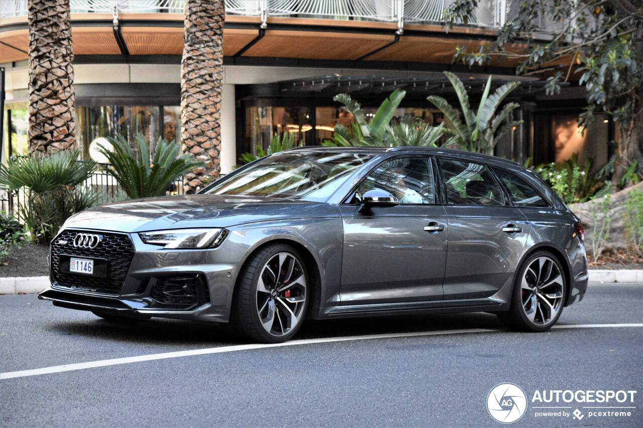 Audi RS4 Avant B9