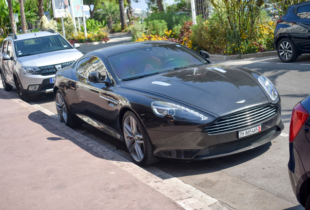 Aston Martin DB9 2013