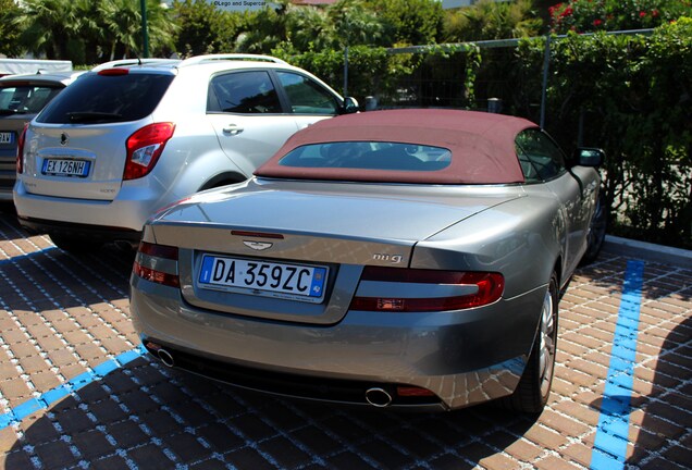 Aston Martin DB9 Volante