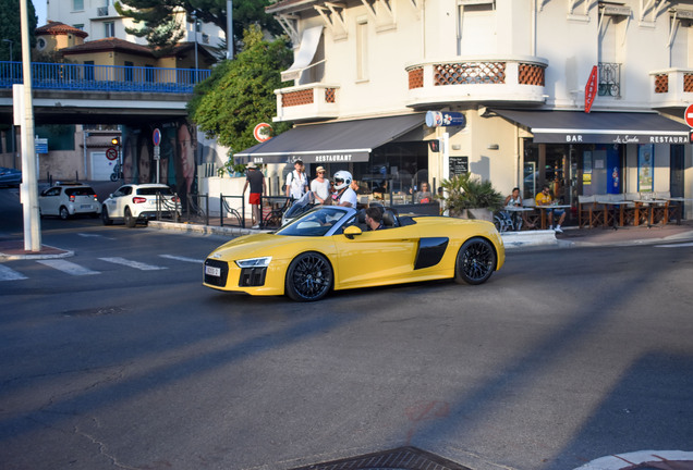 Audi R8 V10 Spyder 2016