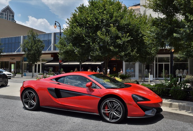 McLaren 570S