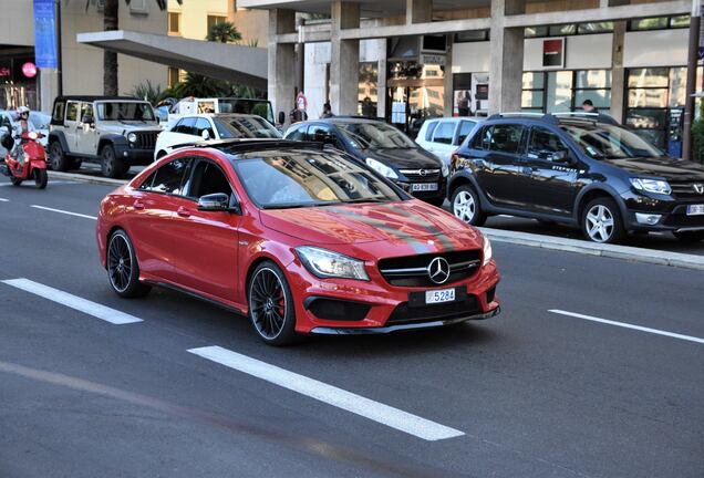 Mercedes-Benz CLA 45 AMG C117