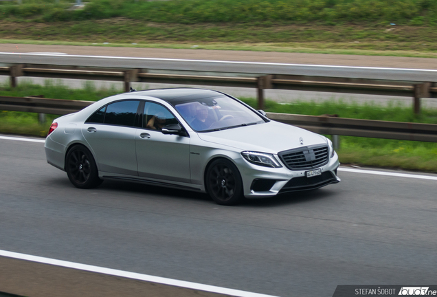 Mercedes-Benz S 63 AMG V222