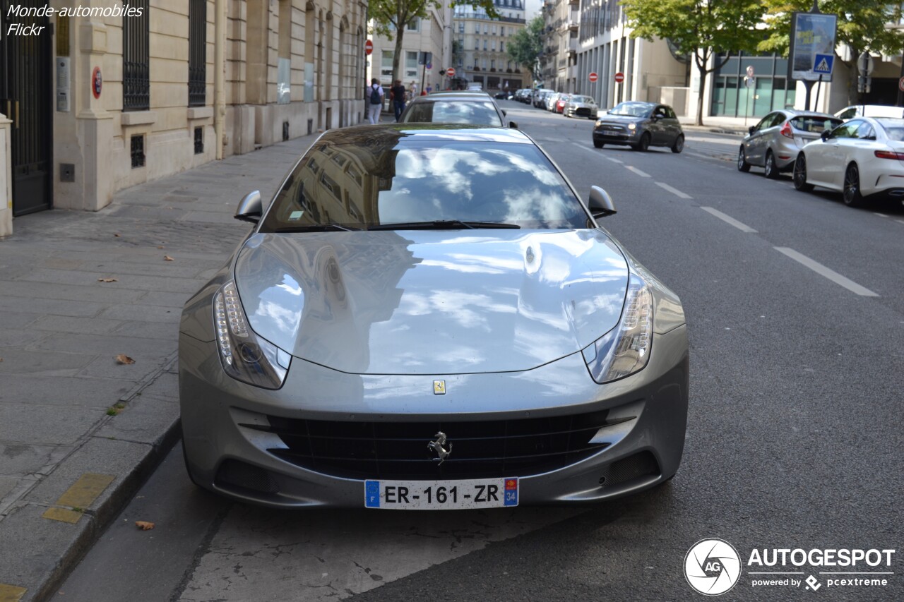 Ferrari FF