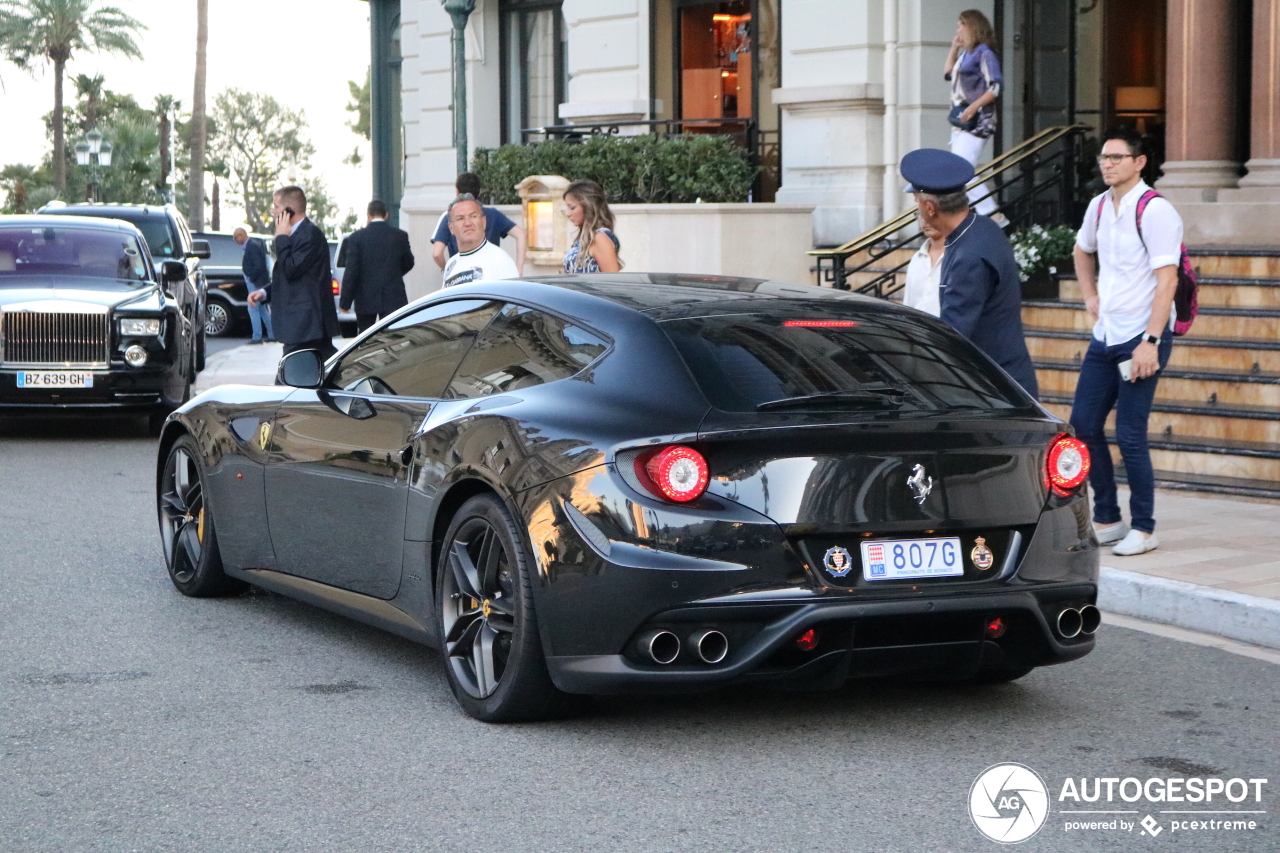 Ferrari FF