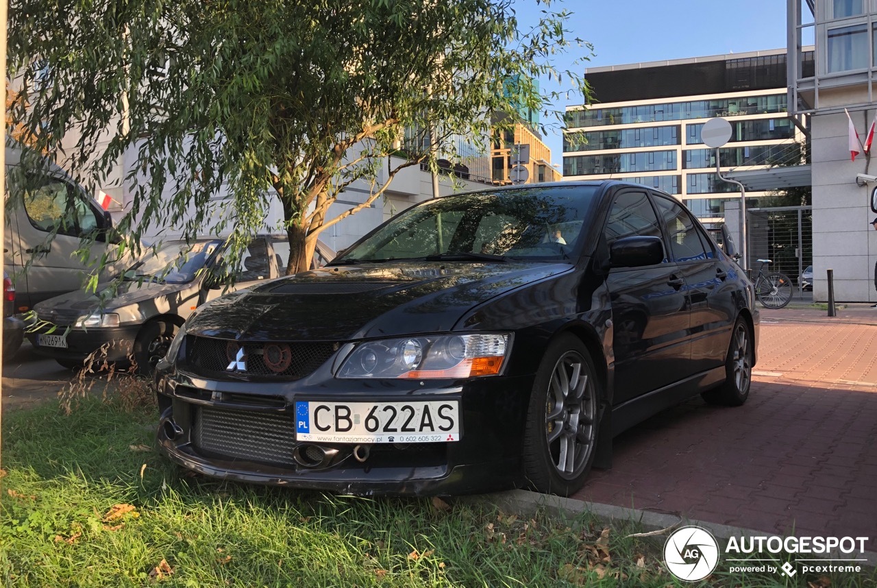 Mitsubishi Lancer Evolution IX