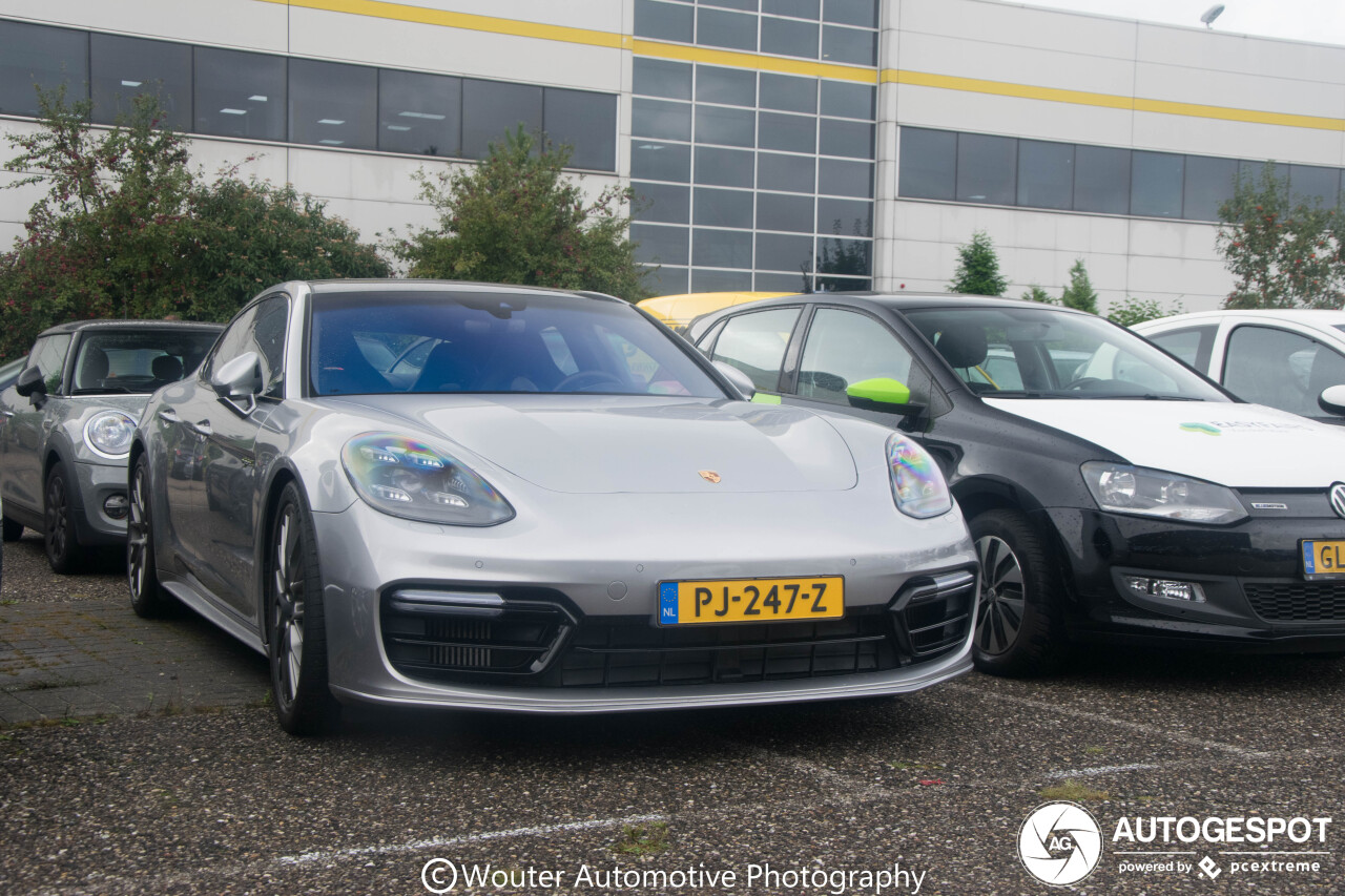 Porsche 971 Panamera Turbo S E-Hybrid