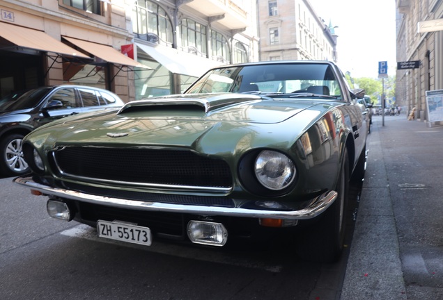 Aston Martin DBS V8 1969 - 1972