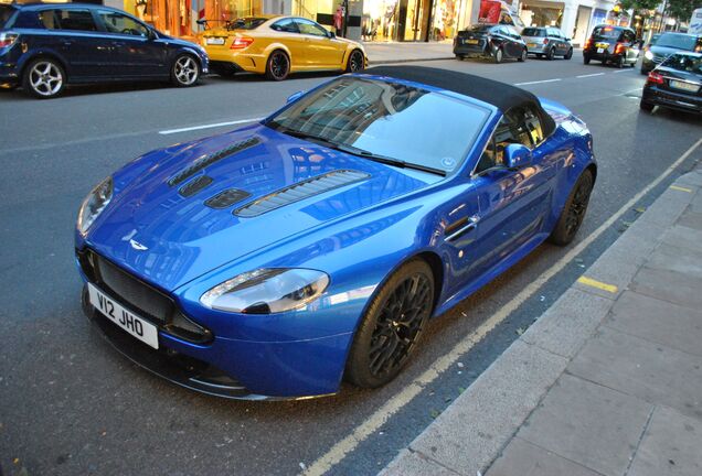 Aston Martin V12 Vantage S Roadster