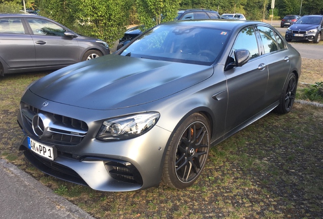 Mercedes-AMG E 63 S W213